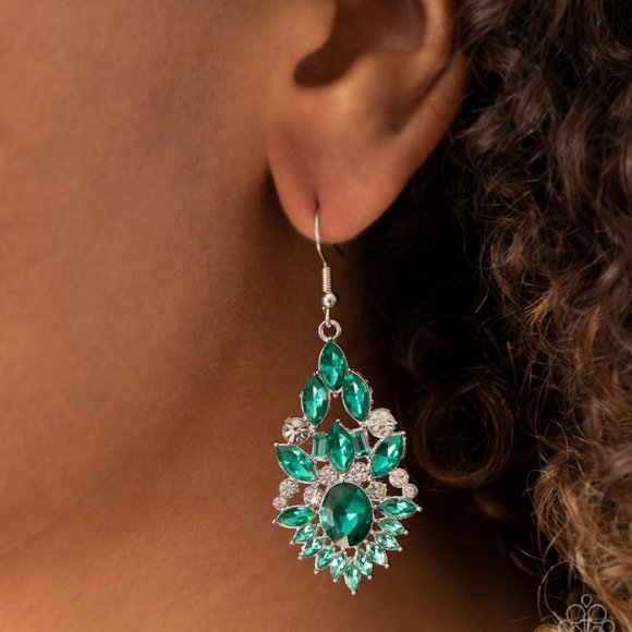 Paparazzi - Picture 8 of 14